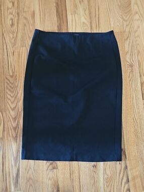 Tahari Black Pencil Skirt - Timeless Workwear